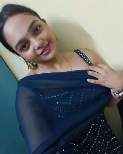 Kareli Escorts Service