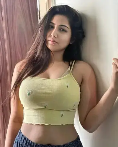 Escorts Kareli