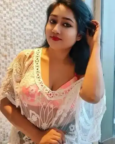 Escort Kareli